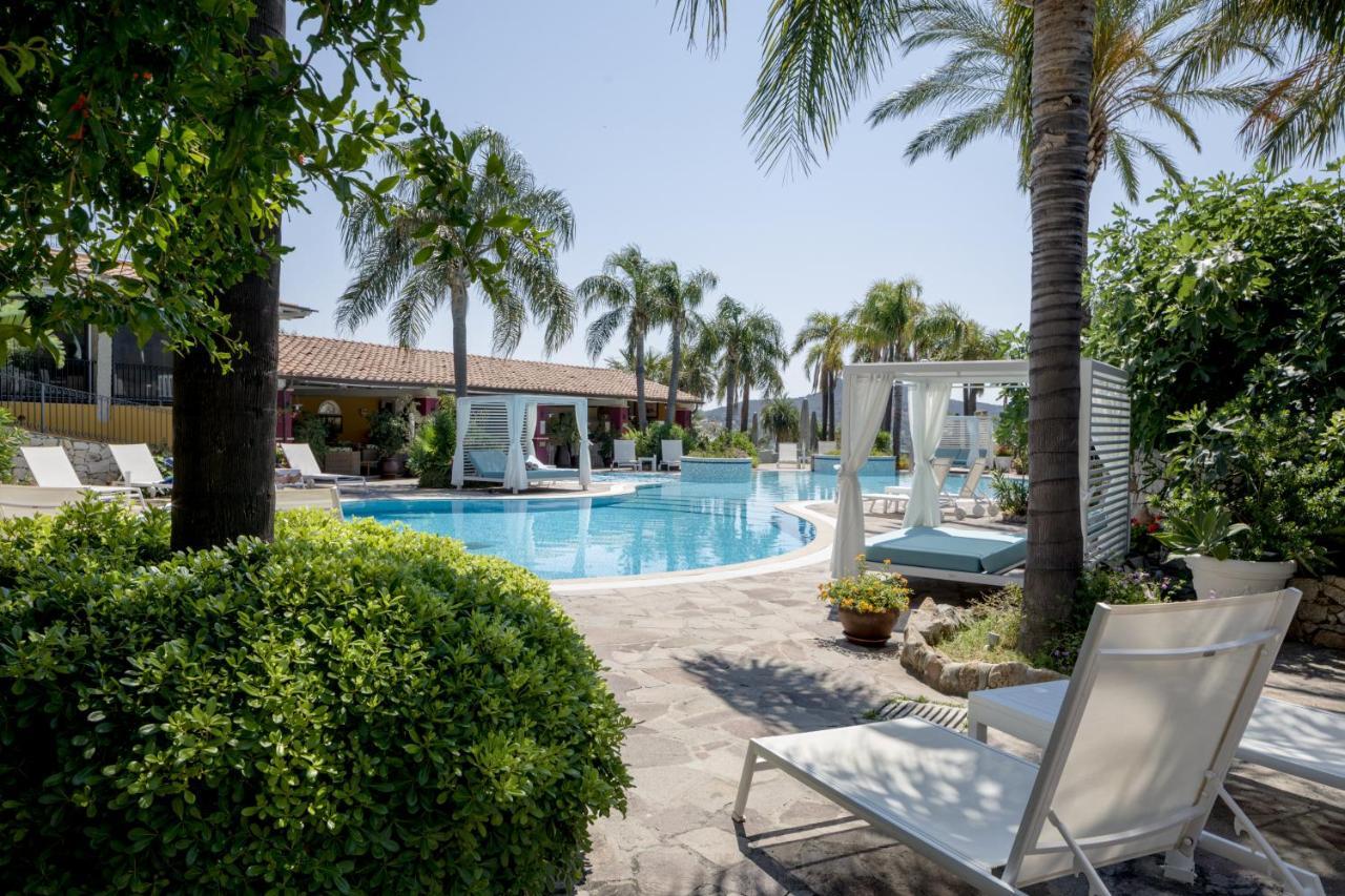 Cruccuris Resort - Adults Only Villasimius Bagian luar foto